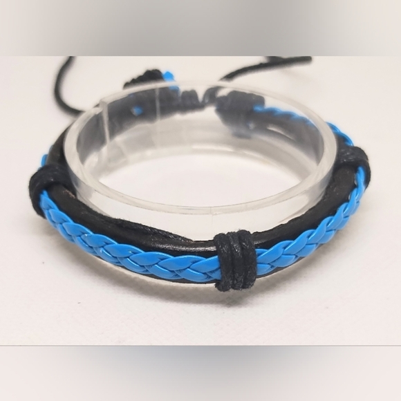 Men's Bracelet Leather Braided Black New f34 - Picture 1 of 1